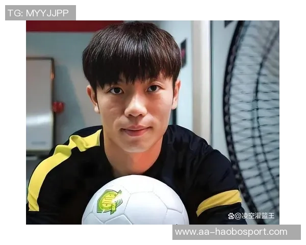 张稀哲对王刚寄语期待明年中超再相遇相信他还能踢两年