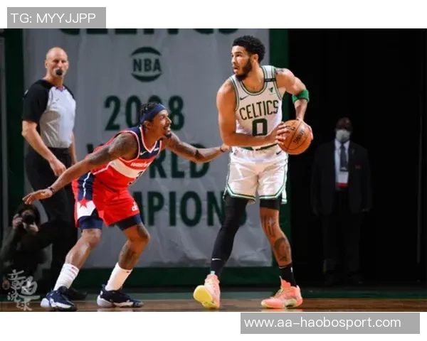 比尔表示愿意在防守端投入更多精力并做好心理准备为球队牺牲