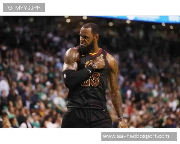 余华谈詹姆斯:从小皇帝加盟骑士起我便成为他的忠实粉丝 余华谈詹姆斯:从小皇帝加盟骑士起我便成为他的忠实粉丝